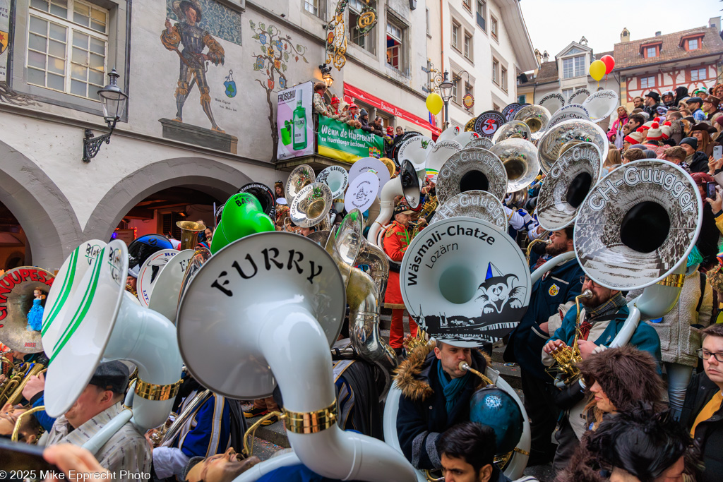 Luzerner Fasnacht 2025; Samschtig