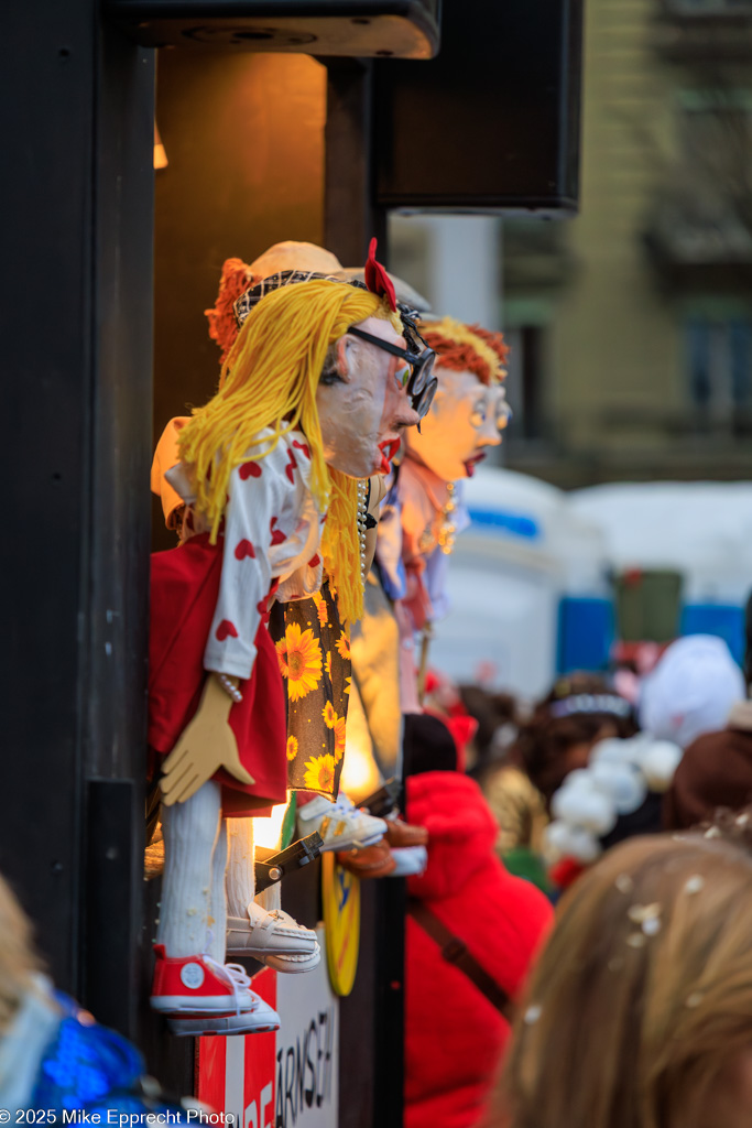 Luzerner Fasnacht 2025; Samschtig