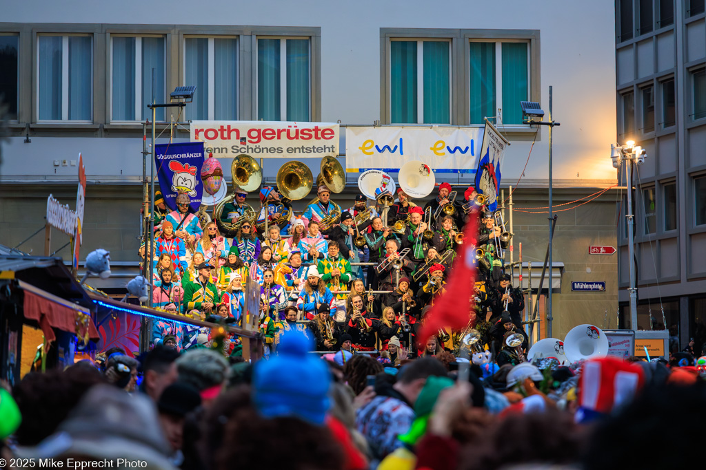 Luzerner Fasnacht 2025; Samschtig